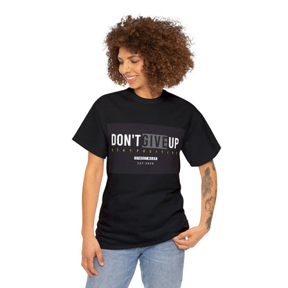 "NO TE RINDAS" Camiseta de algodón pesado unisex